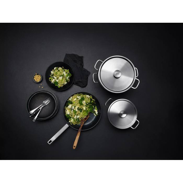 AEG COOKWARE SET 4PC