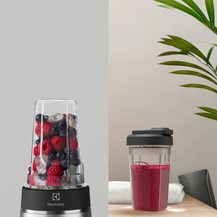 Ensemble de bouteilles 2-en-1 pour emporter (set 2 pièces, 300 ml, avec couvercle)