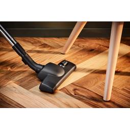Floor nozzle with wheels