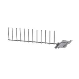spikes , lower basket, right